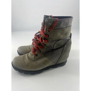 Sorel Lexie Wedge Boots Womens Size 8.5 Gray Winter Comfy Preppy Luxury Ankle